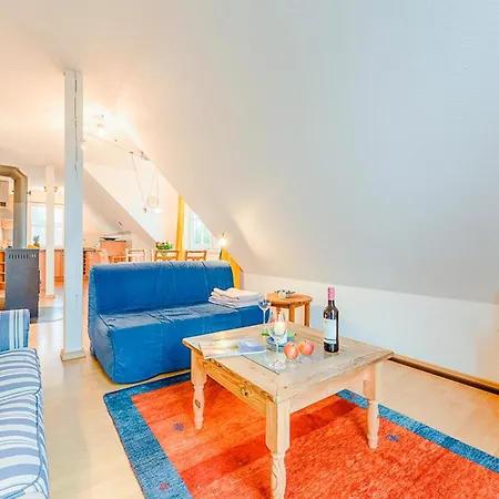 Am Waldrand, Obere Whg Prerow