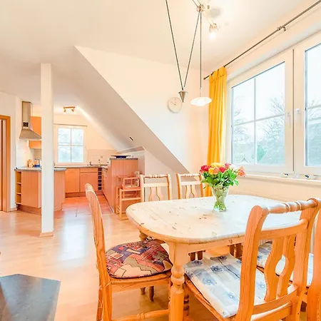 Apartmán Am Waldrand, Obere Whg Prerow